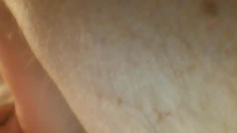 Snapshot of lickmysnowballs chatting on December 27, 10:12 am lickmysnowballs online show from December 27, 10:12 am