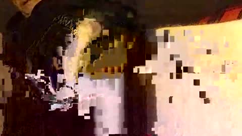 lie2ne online show from November 28, 1:57 am