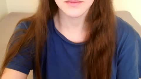 lightJela online show from March 3, 8:49 am