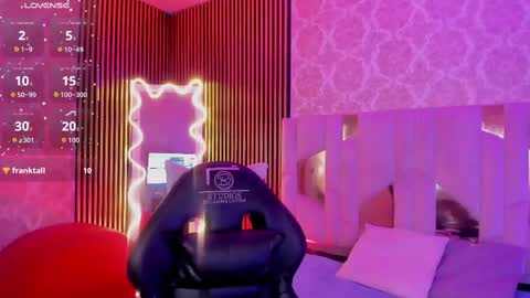 LIHIAN online show from October 28, 3:51 am