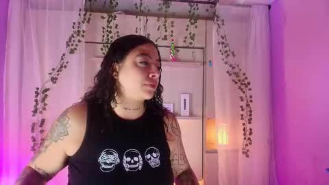         online show from September 15, 11:44 am