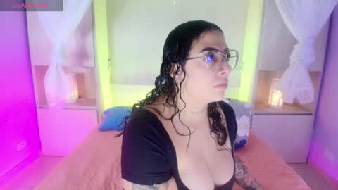         online show from September 27, 11:52 am