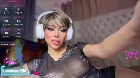 lily Amanda online show from February 8, 12:03 am