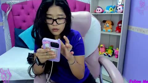 Snapshot of lil_cey chatting on February 7, 2:47 pm Lili Cey online show from February 7, 2:47 pm