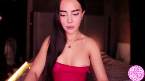 Gabriela online show from February 1, 3:30 am