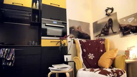 aka princessmaya online show from January 10, 8:14 pm