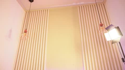 L I L A   online show from February 10, 4:04 am