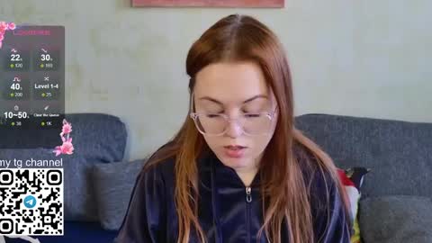 Snapshot of lila_pitt chatting on March 2, 12:54 pm lila_pitt online show from March 2, 12:54 pm