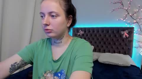 Snapshot of lilavame chatting on September 22, 8:35 pm LilaVame online show from September 22, 8:35 pm