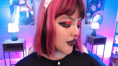lilcandy19 online show from June 6, 12:11 pm
