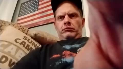 Snapshot of lilcockinhand chatting on October 18, 8:51 am Lilcockinhand online show from October 18, 8:51 am