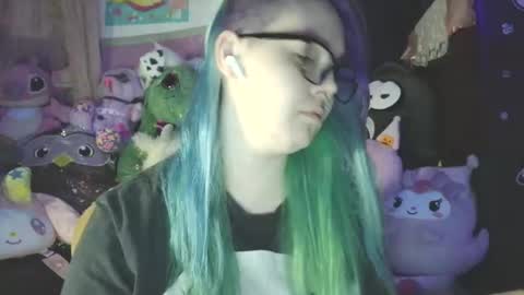 Snapshot of lilemmy1999 chatting on February 20, 12:57 pm emily ryanson online show from February 20, 12:57 pm