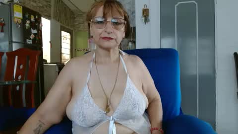 lilieth online show from March 23, 5:18 pm