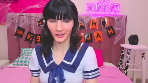 Lilli  follow me kiss online show from October 23, 11:34 am