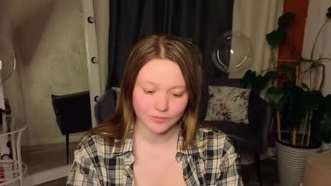 Lilian online show from February 20, 2:52 pm