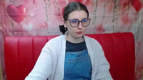 lilianashine online show from February 21, 6:38 am