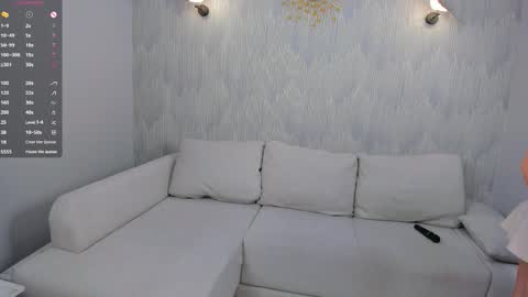 Hi I am Luna online show from October 9, 1:11 am