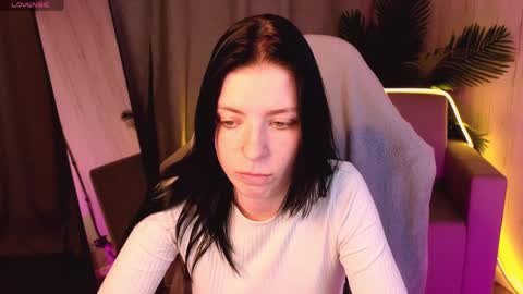 liliaroze online show from June 6, 7:03 am
