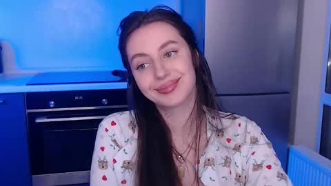 Lilu online show from January 19, 2:10 am