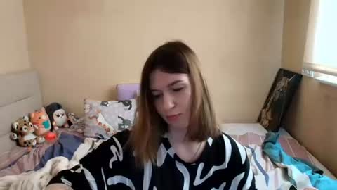 liliawoolf online show from October 28, 10:16 am