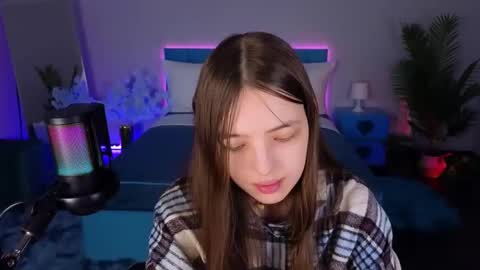 Lili Bakery online show from December 16, 2:08 am