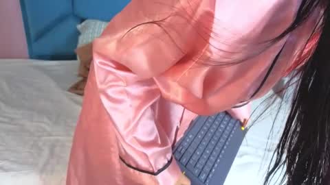 Lilibet online show from March 25, 12:12 pm