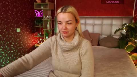 Lilie online show from February 17, 3:22 pm