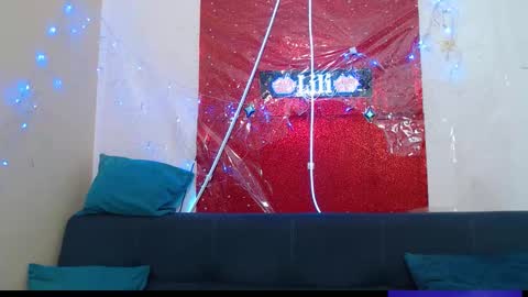 liliimilf online show from January 13, 7:54 pm