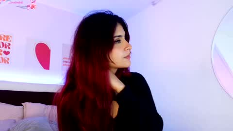 Lilith Savett online show from May 23, 4:25 pm