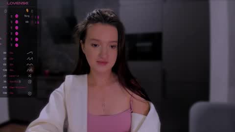 Snapshot of lililaluna chatting on September 12, 9:17 pm             ...  online show from September 12, 9:17 pm