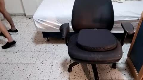 liliovadia33 online show from November 12, 8:44 pm