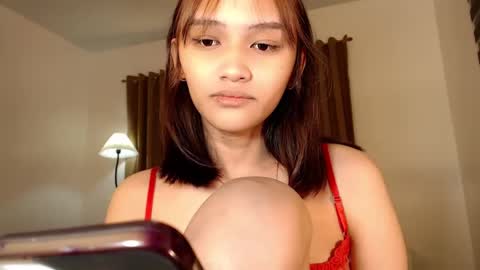 Chloe online show from February 18, 2:16 pm