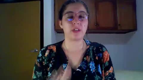 The beloved Lilith online show from December 17, 4:12 am