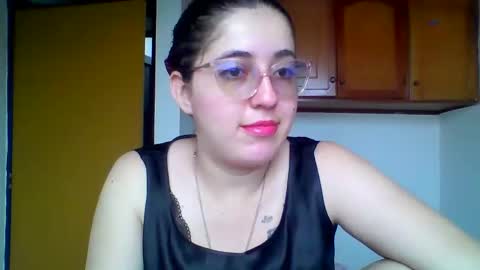 The beloved Lilith online show from December 18, 9:29 pm