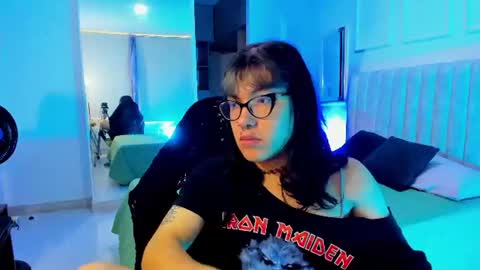 lilith  online show from June 25, 11:59 am