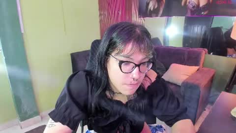 lilith  online show from June 18, 1:27 pm