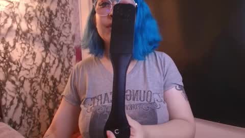   online show from October 1, 8:52 pm