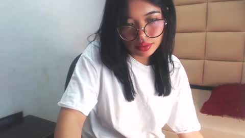 Lilith online show from October 1, 7:02 pm