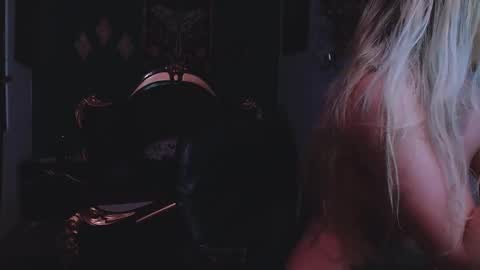 lilithmystic01 online show from February 22, 4:40 pm