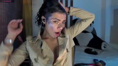 lilithsabeth online show from October 25, 8:24 am