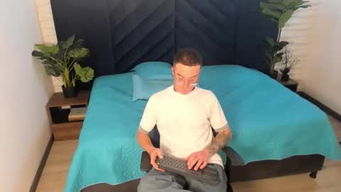 Lil James online show from November 2, 7:47 pm