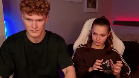 OLIVIAPVT IS OPEN online show from October 12, 6:10 pm