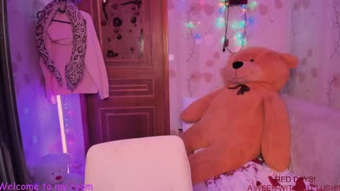 Lilly  online show from February 18, 10:03 pm