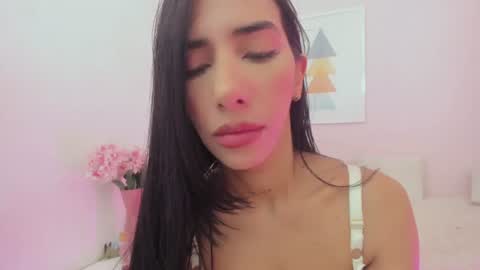 Sweety Lilly Love  online show from June 19, 4:46 pm