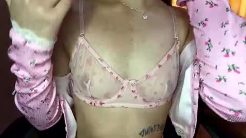 Lilith online show from June 25, 5:12 am