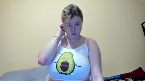 Lilly Depp online show from December 22, 6:58 pm