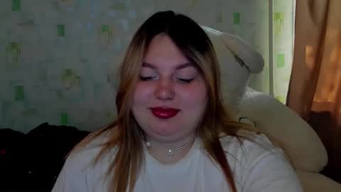 lillyhaigh online show from May 23, 6:09 am