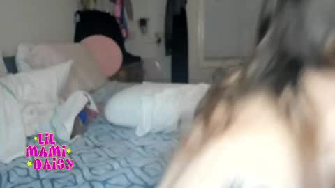 Daisy Bby online show from March 23, 3:00 am