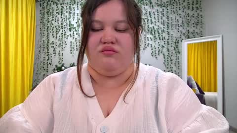 LiloLewins online show from December 24, 1:28 pm