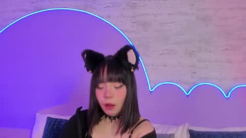 Lilou online show from September 27, 2:26 pm